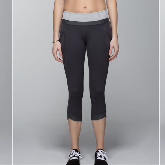 Lululemon Chase Me Crop II Soot / Heathered Medium Grey - Picture 2 of 15